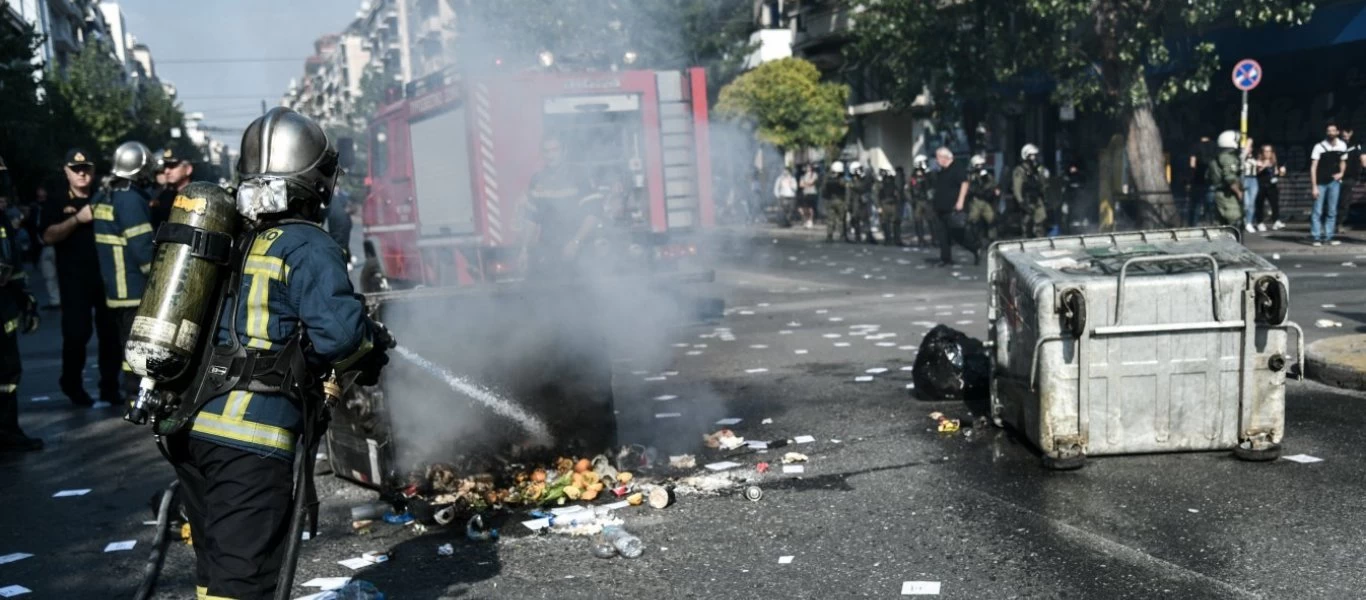 Ένταση έξω από την ΑΣΟΕΕ